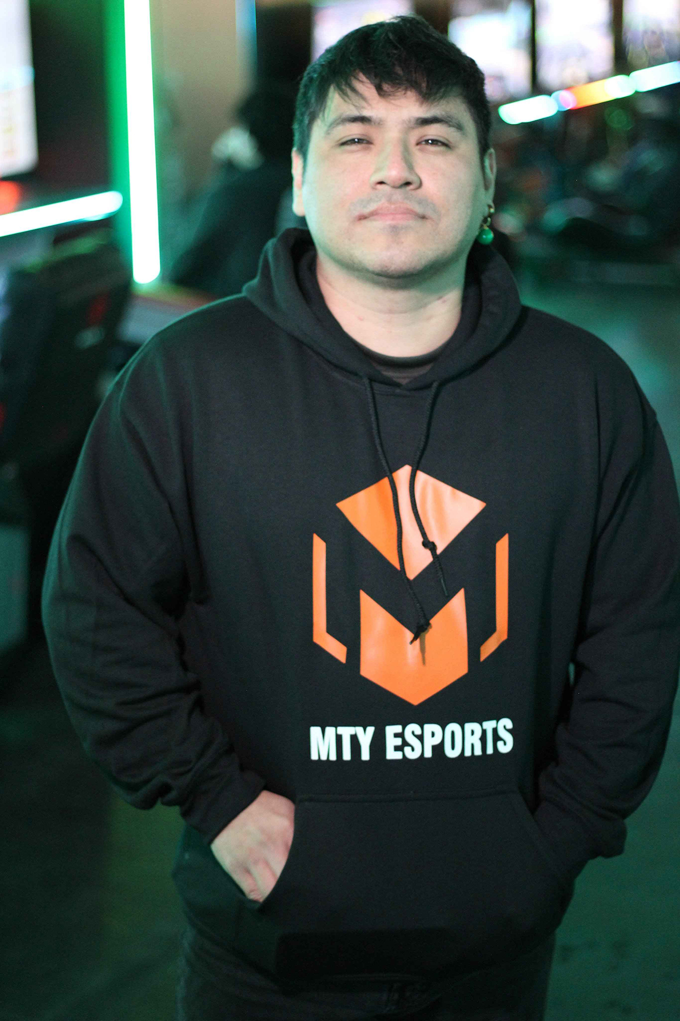 Hoodie – Logo - Image 3
